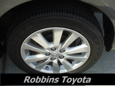 toyota corolla 2010 dk  gray sedan le gasoline 4 cylinders front wheel drive automatic 75503