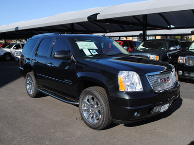 gmc yukon 2011 carbon bla suv denali flex fuel 8 cylinders all whee drive automatic 76087