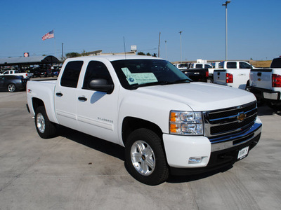 chevrolet silverado 1500 2011 summ white lt flex fuel 8 cylinders 4 wheel drive automatic 76087