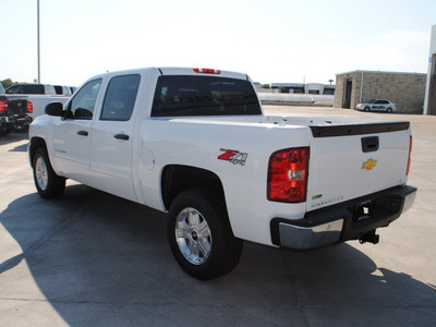 chevrolet silverado 1500 2011 summ white lt flex fuel 8 cylinders 4 wheel drive automatic 76087