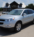 chevrolet traverse 2010 silver suv lt gasoline 6 cylinders all whee drive automatic 76087