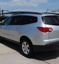 chevrolet traverse 2010 silver suv lt gasoline 6 cylinders all whee drive automatic 76087