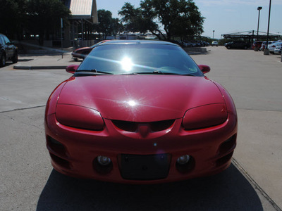 pontiac firebird 1998 red hatchback trans am gasoline 8 cylinders rear wheel drive 6 speed manual 76087