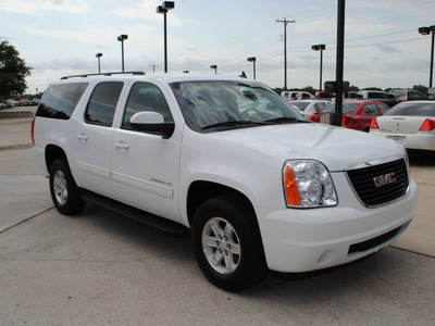 gmc yukon xl 2011 white suv flex fuel 8 cylinders 4 wheel drive automatic 76087