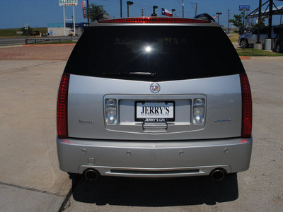 cadillac srx 2007 silver suv gasoline 6 cylinders rear wheel drive automatic 76087