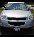 chevrolet traverse 2010 silver suv lt gasoline 6 cylinders all whee drive automatic 75570
