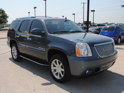 gmc yukon 2007 stealth suv denali gasoline 8 cylinders all whee drive automatic 76087