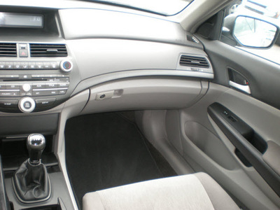 honda accord 2009 silver sedan lx gasoline 4 cylinders front wheel drive 5 speed manual 13502