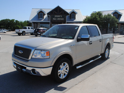 ford f 150 2006 silver lariat flex fuel 8 cylinders rear wheel drive automatic with overdrive 76087