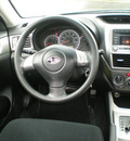subaru impreza 2009 gray hatchback 2 5i gasoline 4 cylinders all whee drive automatic 13502