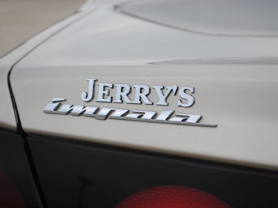 chevrolet impala 2005 gold sedan gasoline 6 cylinders front wheel drive automatic 76087