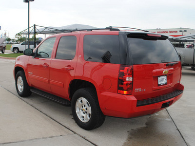 chevrolet tahoe 2010 red suv lt flex fuel 8 cylinders 2 wheel drive automatic 76087