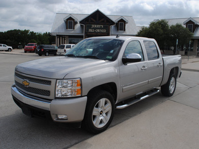 chevrolet silverado 1500 2008 silver lt gasoline 8 cylinders 2 wheel drive automatic 76087