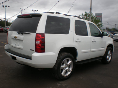 chevrolet tahoe 2008 white suv flex fuel 8 cylinders 4 wheel drive automatic 13502