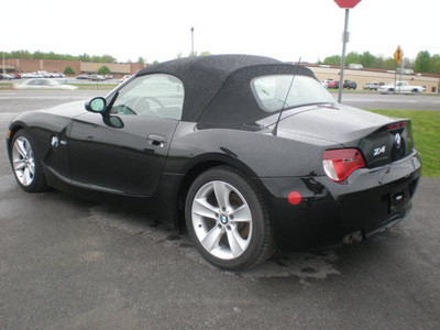 bmw z4 2006 black 3 0i gasoline 6 cylinders rear wheel drive 6 speed manual 13502