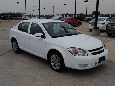 chevrolet cobalt 2010 white sedan lt gasoline 4 cylinders front wheel drive automatic 76087