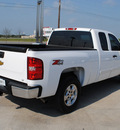 chevrolet silverado 1500 2008 white lt z71 gasoline 8 cylinders 4 wheel drive automatic 76087