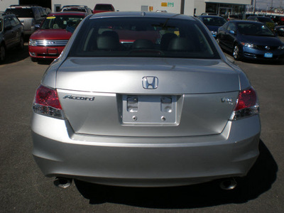 honda accord 2009 silver sedan ex gasoline 6 cylinders front wheel drive automatic 13502