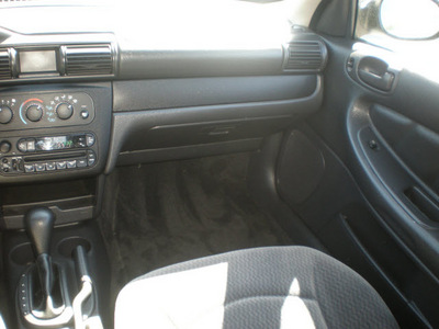 dodge stratus 2003 silver sedan sxt gasoline 4 cylinders dohc front wheel drive automatic 13502