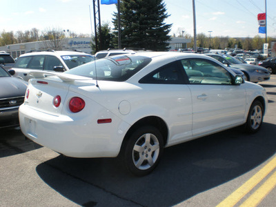 chevrolet cobalt 2008 white coupe lt gasoline 4 cylinders front wheel drive automatic 13502