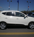 hyundai tucson 2010 white suv gasoline 4 cylinders all whee drive automatic 13502