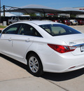 hyundai sonata 2011 white sedan gasoline 4 cylinders front wheel drive automatic 76087