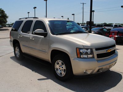 chevrolet tahoe 2007 beige suv lt flex fuel 8 cylinders rear wheel drive automatic 76087