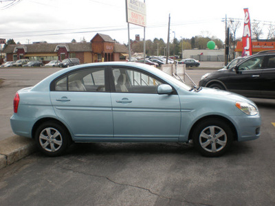 hyundai accent 2010 lt blue sedan gls gasoline 4 cylinders front wheel drive automatic with overdrive 13502