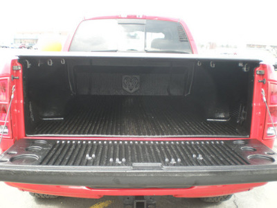 dodge ram 1500 2004 red gasoline 8 cylinders 4 wheel drive automatic 13502