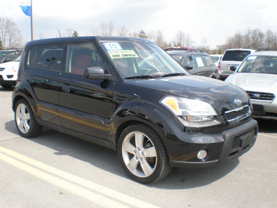 kia soul 2010 black hatchback gasoline 4 cylinders front wheel drive automatic 13502