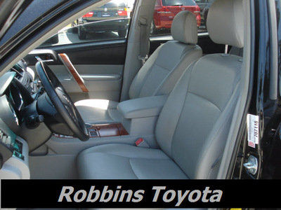 toyota highlander 2008 black suv limited gasoline 6 cylinders front wheel drive automatic 75503