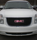 gmc yukon 2007 white suv flex fuel 8 cylinders automatic 13502