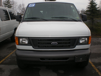 ford e 250 2007 white van gasoline 8 cylinders rear wheel drive automatic with overdrive 13502