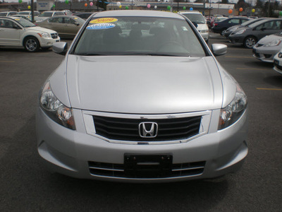 honda accord 2009 silver sedan lx gasoline 4 cylinders front wheel drive automatic 13502