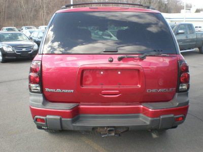 chevrolet trailblazer 2004 maroon suv gasoline 6 cylinders 4 wheel drive automatic 13502