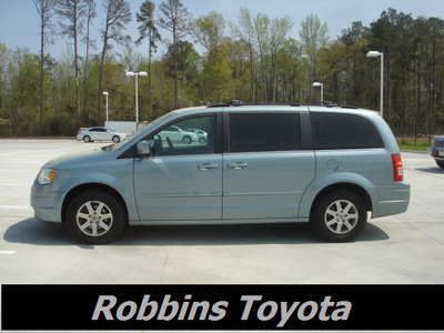 chrysler town and country 2008 lt  blue van touring gasoline 6 cylinders front wheel drive automatic 75503