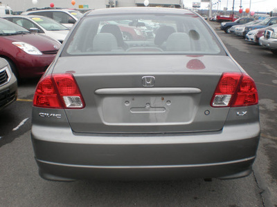 honda civic 2005 gray sedan lx gasoline 4 cylinders front wheel drive automatic 13502