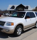 ford expedition 2006 white suv gasoline 8 cylinders rear wheel drive automatic with overdrive 76087