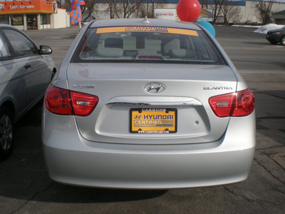 hyundai elantra 2010 silver sedan gasoline 4 cylinders front wheel drive automatic 13502