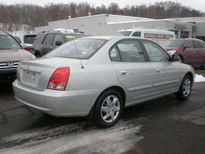 hyundai elantra 2006 silver sedan gasoline 4 cylinders front wheel drive 5 speed manual 13502