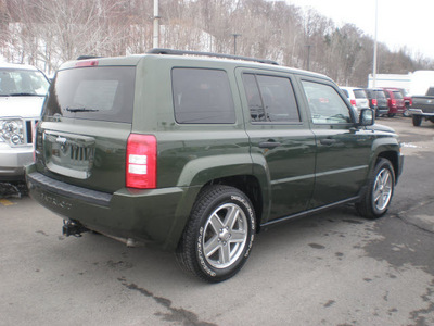 jeep patriot 2008 green suv sport gasoline 4 cylinders 4 wheel drive automatic 13502