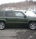 jeep patriot 2008 green suv sport gasoline 4 cylinders 4 wheel drive automatic 13502
