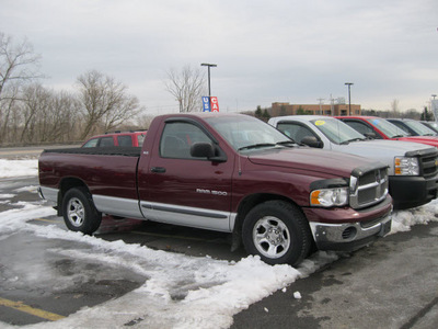 dodge ram 1500 2002 redgray pickup truck gasoline 8 cylinders rear wheel drive automatic with overdrive 13502