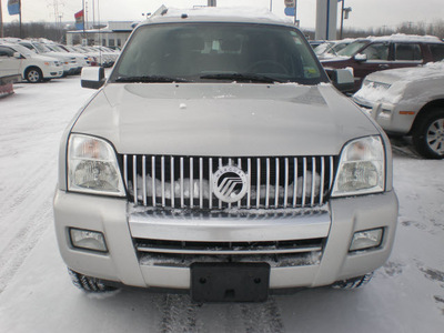 mercury mountaineer 2008 silver suv premier gasoline 8 cylinders all whee drive automatic with overdrive 13502