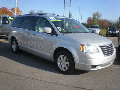 chrysler town and country 2009 silver van touring gasoline 6 cylinders front wheel drive automatic 13502