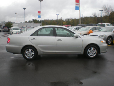 toyota camry 2003 silver sedan gasoline 6 cylinders front wheel drive automatic with overdrive 13502