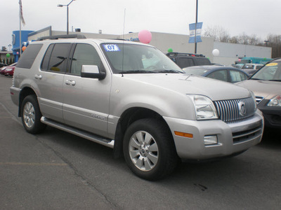 mercury mountaineer 2007 gray suv luxury gasoline 6 cylinders all whee drive automatic with overdrive 13502