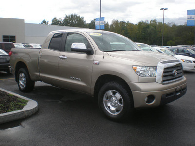 toyota tundra 2007 gold limited gasoline 8 cylinders 4 wheel drive automatic 13502