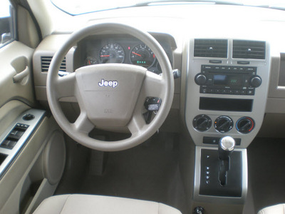 jeep patriot 2007 khaki suv sport gasoline 4 cylinders 4 wheel drive automatic 13502