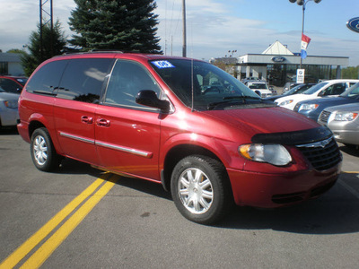 chrysler town country 2006 maroon van touring gasoline 6 cylinders front wheel drive automatic 13502
